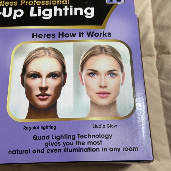 Brand New in Box Studio Glow Cordless Makeup Light - Picture 4 of 11